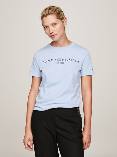 Playera  Azul Claro Con Logo Tommy Hilfiger De Mujer