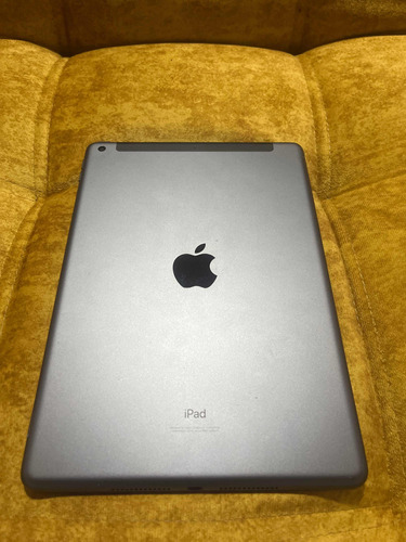 iPad 8va Generación 128g Sim Card