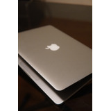Macbook Pro A1502 13.3  Core I5  8gb  Ram 256gb Bocina Volad