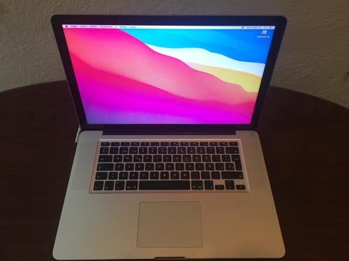 Macbook Pro 15¨a1286 2ghz I7 4 Ram/320dd 