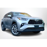 Toyota Highlander 2021