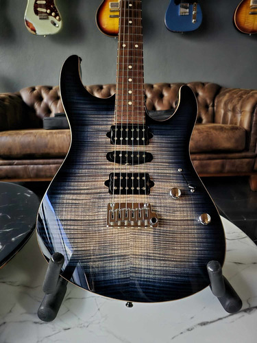 Suhr Modern Plus In Faded Trans Whale Blue Burst 