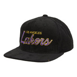 Gorra Mitchell & Ness Los Angeles Lakers Cord Script Basquet