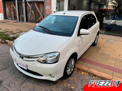 Toyota Etios 2014 1.5 Xls