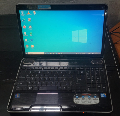 Notebook Toshiba Satellite. Window 10 Pro Intel I5 8gb Ram 