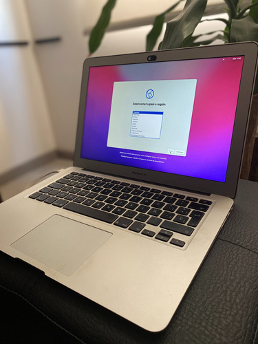 Computador Macbook Air 13 Pulgadas A1466 - 2017