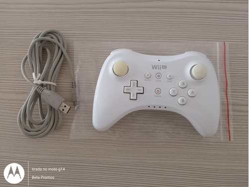 Wii U Pro Controller Original Branco + Cabo Carregador 