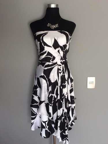 Po Vestido Negro Con Blanco Strapless White/black, Talla S.