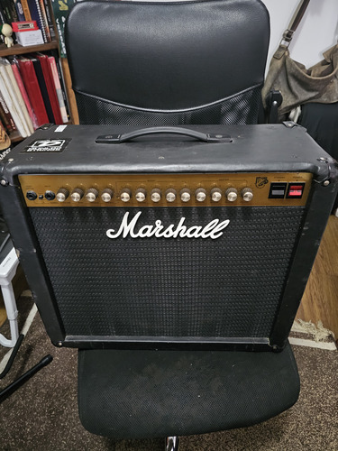 Amplificador Marshall 