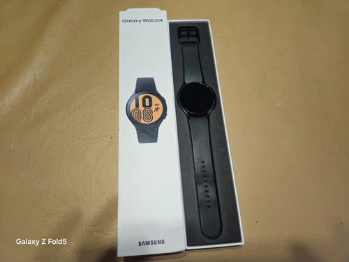 Samsung Galaxy Watch4 44mm