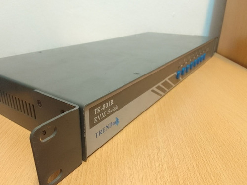 Conmutador Trendnet -tk-801r Para Rack Con 8 Puertos