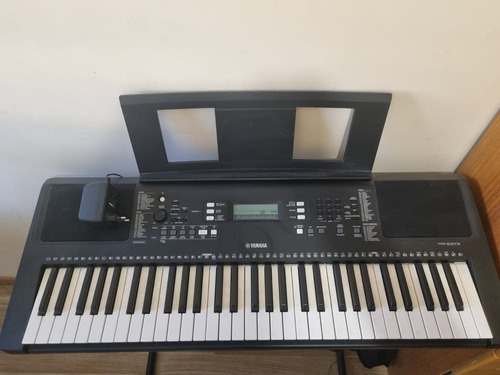 Teclado Yamaha Psr-e373 61 Teclas + Transformador + Atril