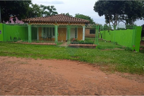 Vendo Casa En Capiatá, Barrio San Antonio - Imagen 3