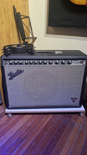 Amplificador Fender Vintage Modified Series Delux Vm