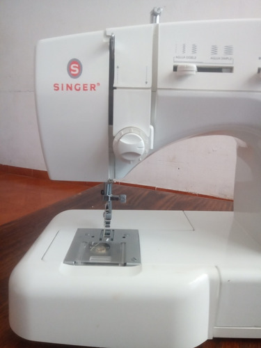 Máquina De Coser Singer Florencia 66