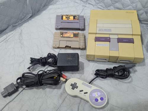 Super Nintendo Snes + 1 Control + Aladdin + Mortal Kombat 3