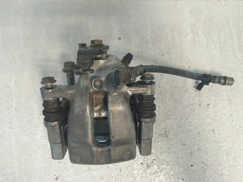 Caliper Trasero Derecho Chevrolet Astra 1.8 Foto 4