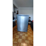 Oferta!! Freezer Vondom Modelo Fr55 85 Litros Color Acero