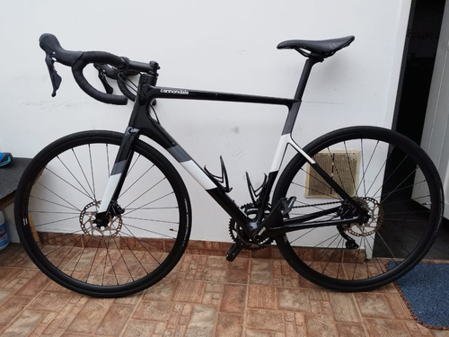 Bicicleta De Ruta Cannondale  Supersix Evo Carbon Disc 105