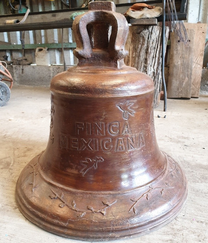 Campana De Bronce Rústica Para Iglesia De 50 Kg