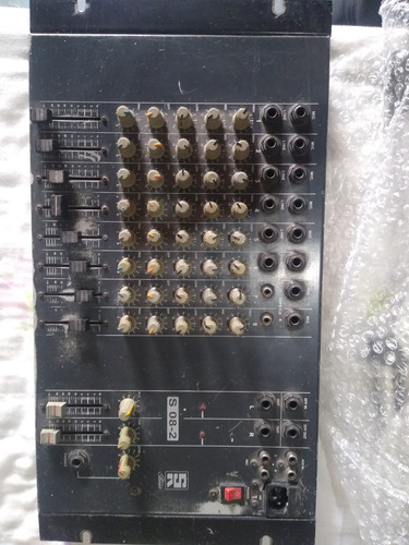 Mesa Som Mixer Staner S08-2