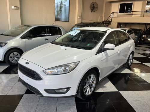 Ford Focus 1.6 Gnc 4p Mt