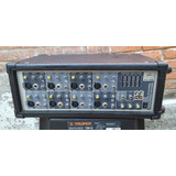 Consola Mix Amplificada Peavey Pvi 8b