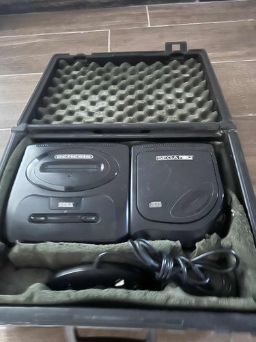 Consola Sega Génesis Sega Cd Briefcase Rental Blockbuster