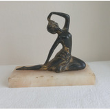 Estatua Figura Femenina Art Deco. Petit Bronce.