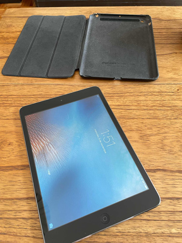 iPad Mini A 1432 Con Funda