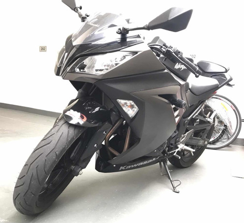 KAWASAKI NINJA 300