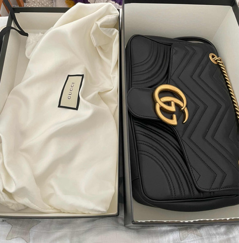 Bolsa Gucci Marmont Negra