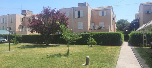 Venta Departamento - Quebrada De Las Rosas - 2 Dorm. - Complejo Cerrado Don Bosco - Con Lugar Para Cochera