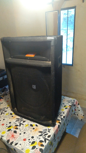 Par De Bafles Jbl Con Woofer Y Driver  Jbl