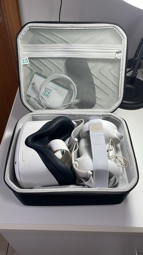 Oculus Quest 2 256gb Seminovo + Case Duro Para Transporte