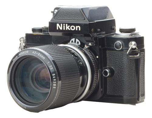 Nikon F2 + Zoom 43-86mm