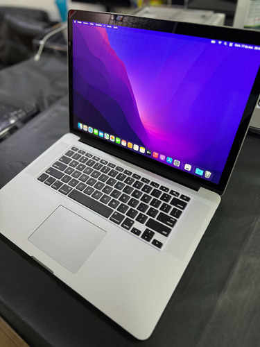Macbook Pro 15' I7 2015 16gb 512gb