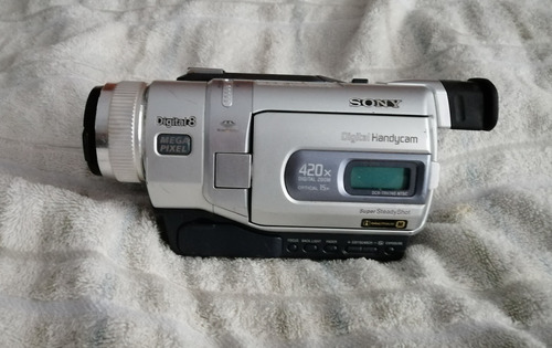 Camara De Video Sony Handycam Dcr Trv 740 Digita 8  8 V Hi8 