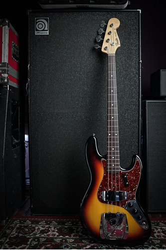 Bajo Fender Jazz Basss Custom Shop Nos 2009