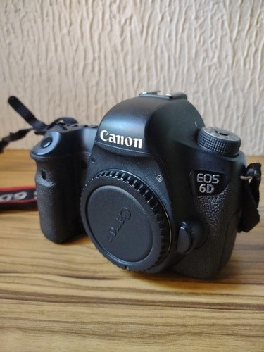 Câmera Canon Eos 6d Wg (só Corpo)  + Carregador + Bateria 