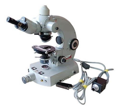 Microscópio Marca Zeiss Usado Incompleto Para Recuperar 