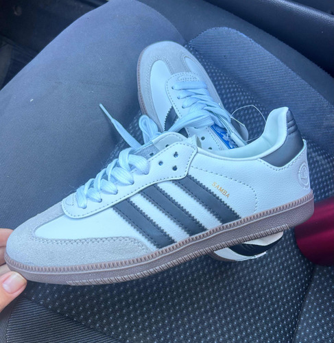 Tenis adidas Samba