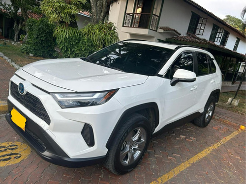 Toyota Rav 4 Híbrida Xle