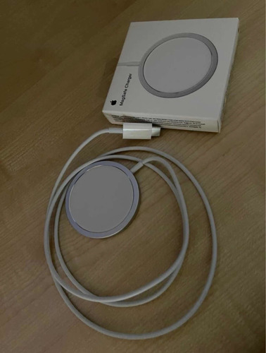 Cargador Magsafe 15 W Usb Tipo C Mhxh3ama Original Apple 