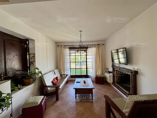 Casa En Venta 3 Dormitorios Pinares - Imagen 3