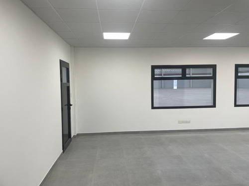 Unica Nave Logistica Industrial De 2500 M2 - Imagen 4