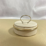 Anel Em Ouro Branco 18k Peso: 1,18gr