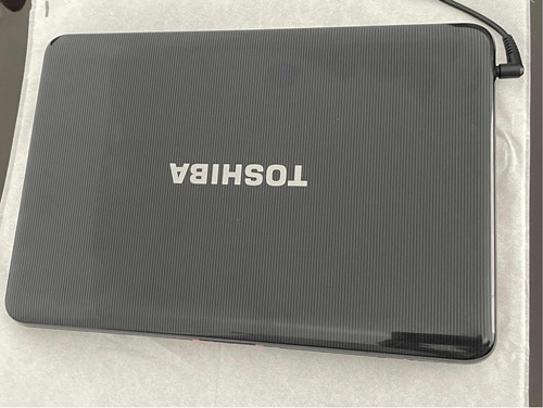 Laptop Toshiba Satellite L845