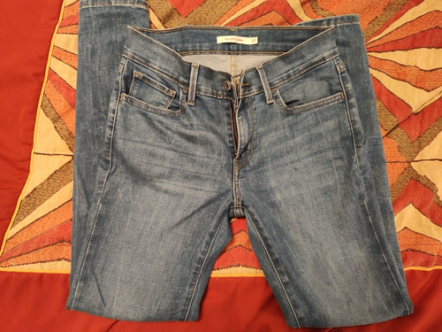 Jean Levis Mujer Talle 27 Poco Uso. Modelo 710 Súper Skinny