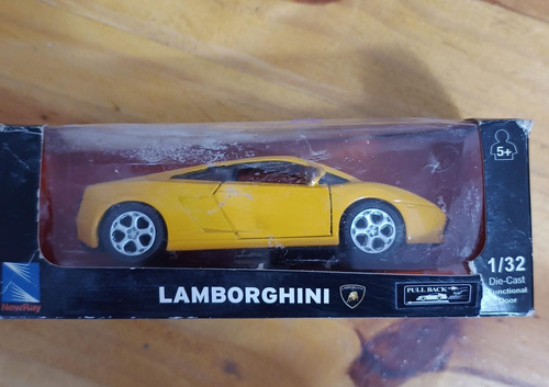 New-ray 1:32 Lamborghini Amarillo